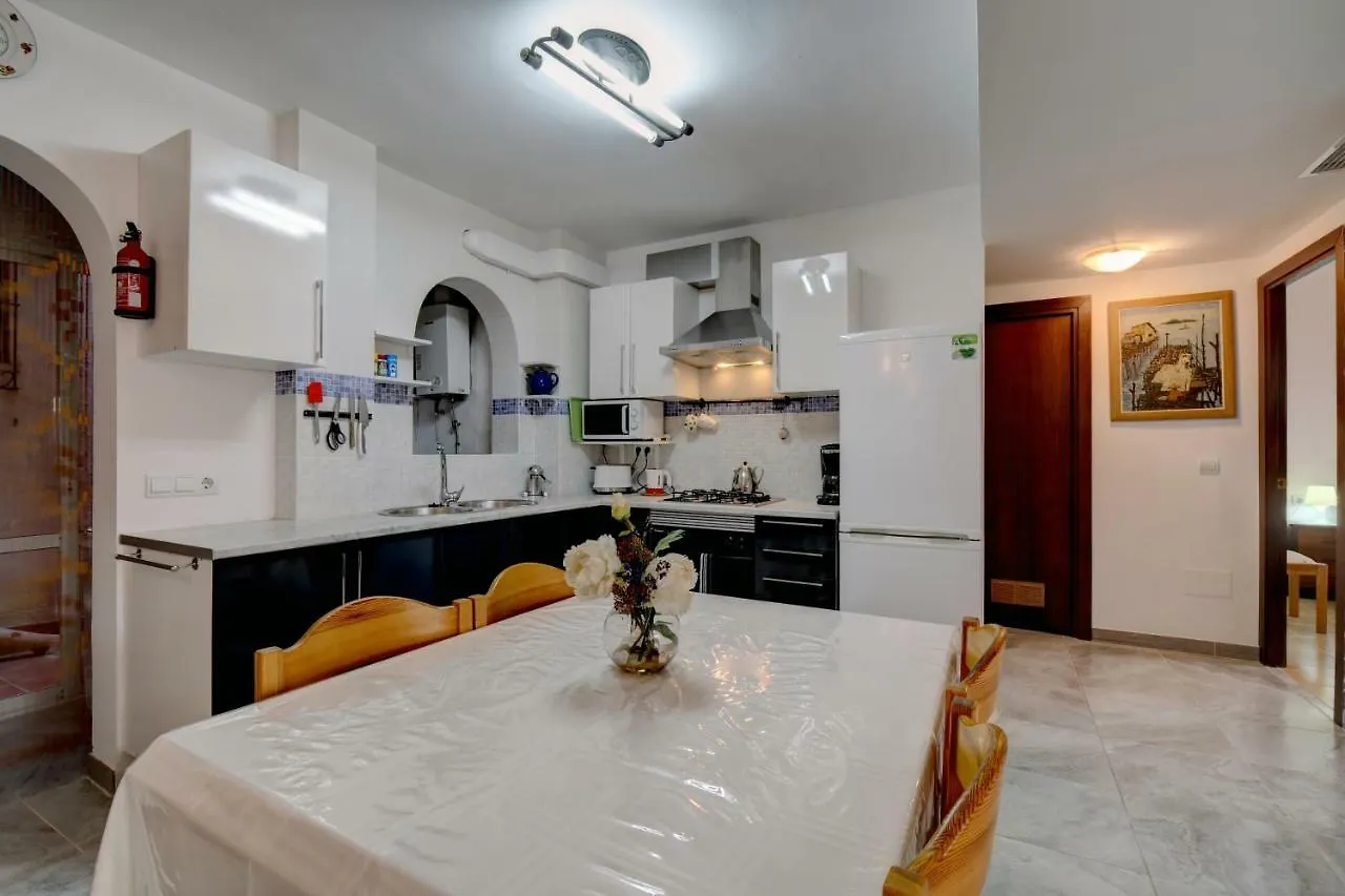 Victoria Apartment Εστεπόνα Ισπανία